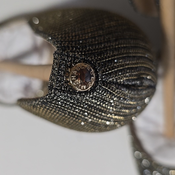 Brand New Michael Kors Nathalie Flex High Pump Black Gold Mesh, Women’s 7.5 - Picture 14 of 17